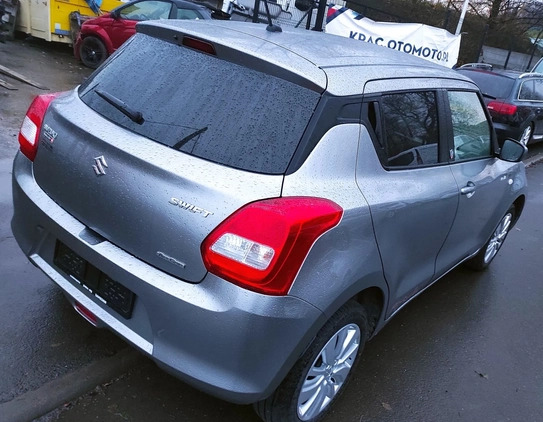 Suzuki Swift cena 25555 przebieg: 12906, rok produkcji 2020 z Ujście małe 106